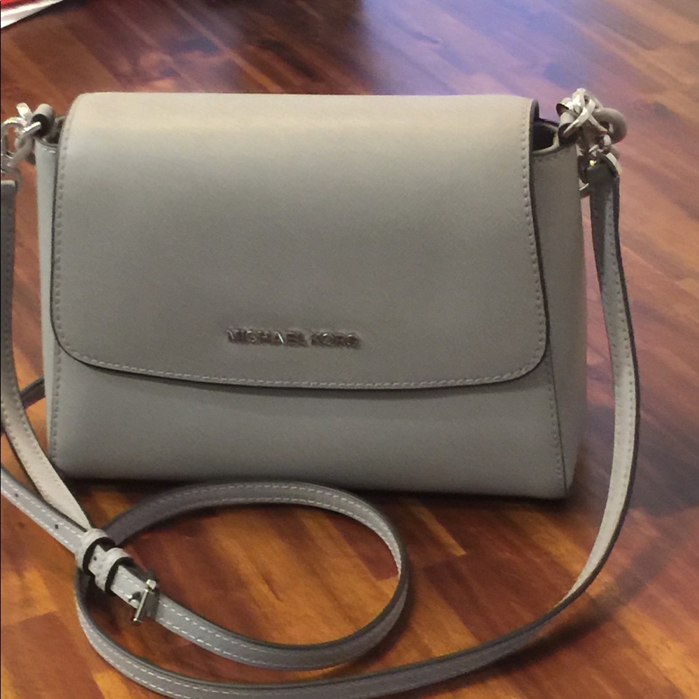 Michael Kors cute purse - Brand New!